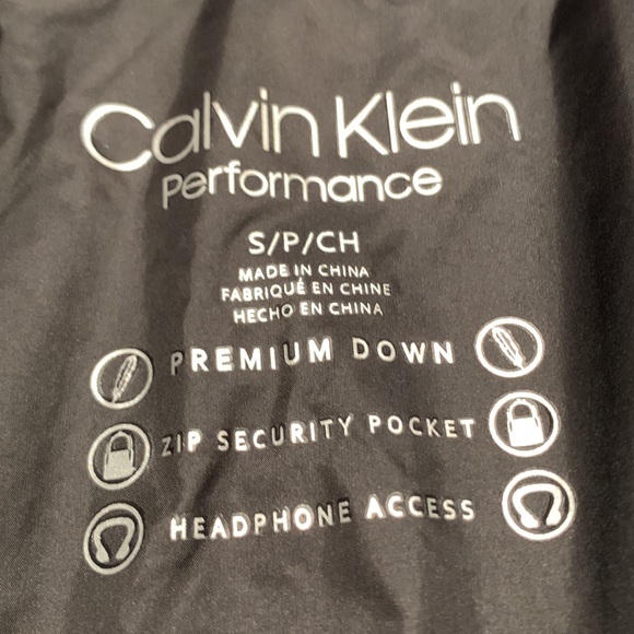 NWOT CALVIN KLEIN PERFORMANCE PREMIUM DOWN VEST HIGH SHINE IN BLACK W/POCKETS S - Picture 15 of 15